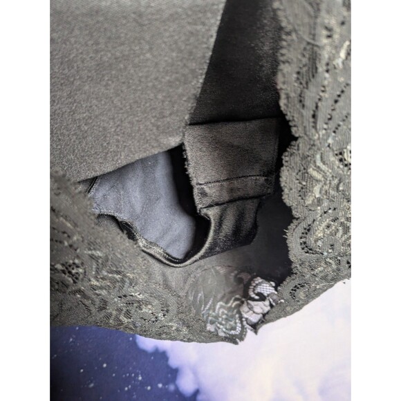 Vintage Vanity Fair Black Nylon Lace Slip Dress Size 38 Coquette Witchy Grunge - Picture 2 of 7